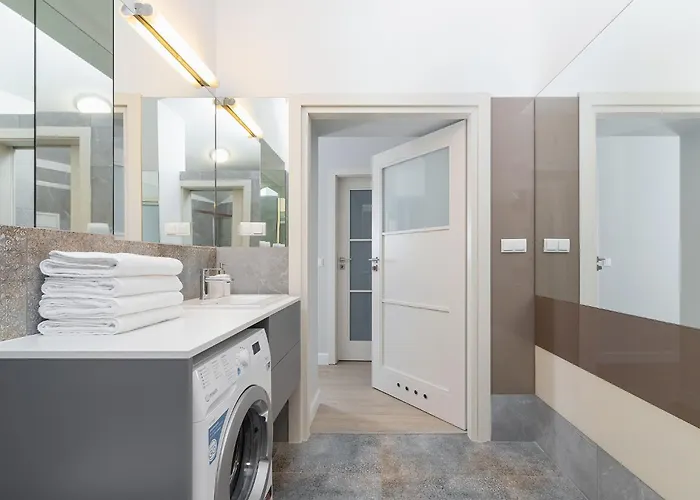 Apartamento 4 Bedroom - Main Square